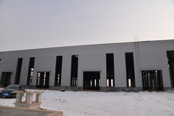 Q355B Gemakkelijke de Bouwconstructie van het de Structuurpakhuis van het grote Spanwijdtestaal assembleert