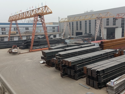 Bouw van het sandwichcomité Gegalvaniseerde Prefabstaal 2M To 12M Height