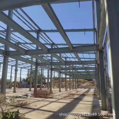 De professionele Industriële Bestand Aardbeving van Metaal Landbouwloodsen
