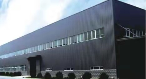 Lichte het Pakhuisloods van de Staalstructuur
